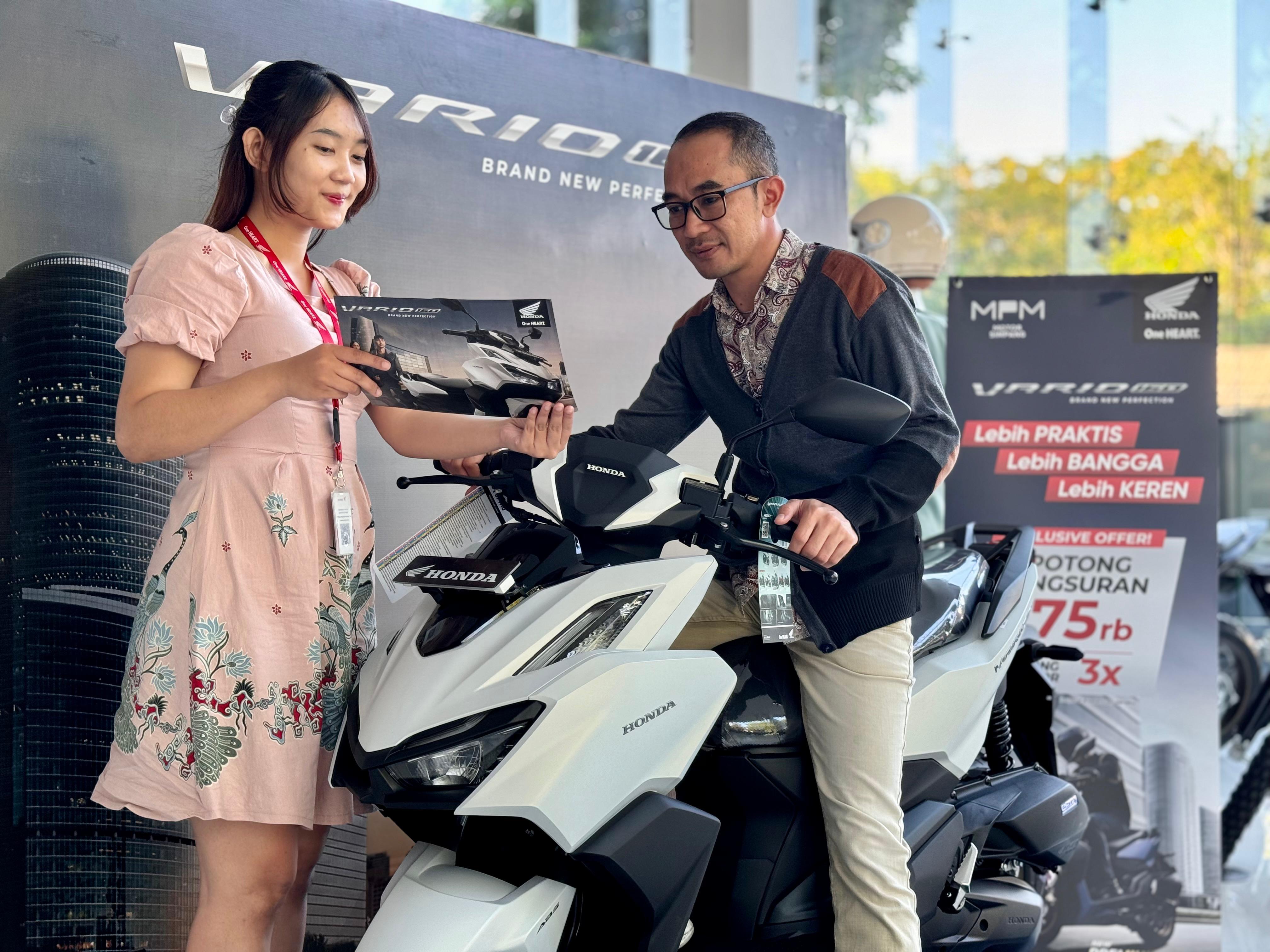 Beli Motor Bisa Umroh Gratis , Hanya di Dealer Honda Jaringan MPM Honda Jatim. 